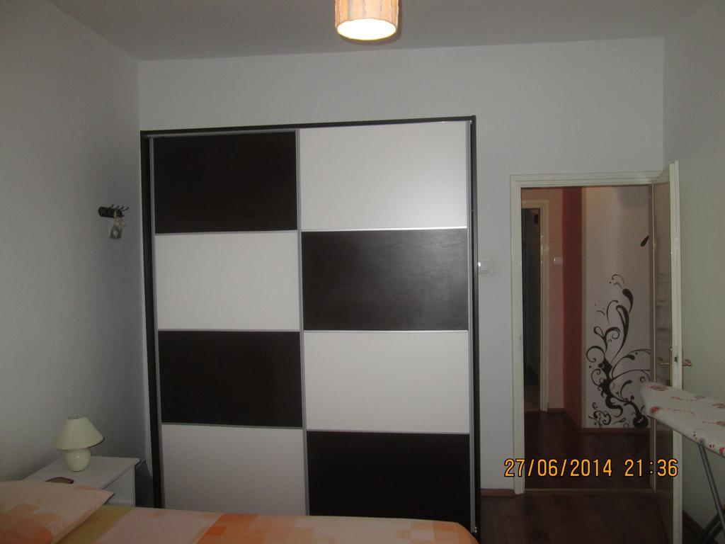 Sendy Apartment *
